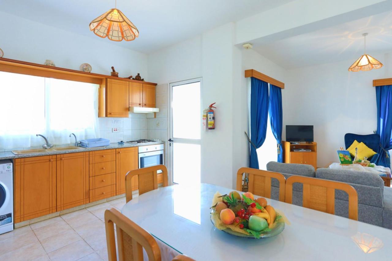 Lemon Grove Dio Villa
